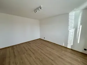 Pronájem bytu 2+1, Nové Strašecí, Husova, 55 m2