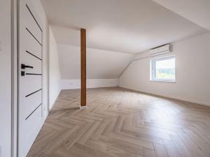 Prodej rodinného domu, Heřmanice, 190 m2