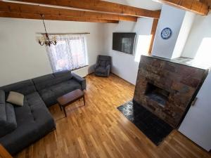 Prodej obchodního prostoru, Praha - Hlubočepy, Hlubočepská, 156 m2