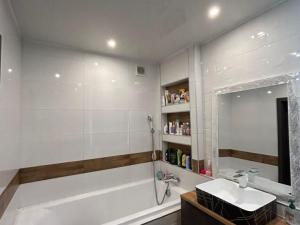 Prodej bytu 3+1, Most, Františka Malíka, 69 m2