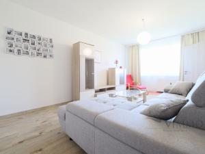 Pronájem bytu 2+1, České Budějovice, J. Opletala, 60 m2