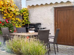 Prodej rodinného domu, Cerhenice, Školská, 306 m2