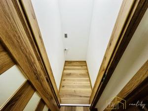 Prodej bytu 2+1, Teplice - Řetenice, Buzulucká, 56 m2