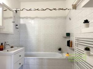 Prodej bytu 2+1, Olomouc, Handkeho, 66 m2