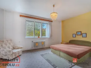 Prodej rodinného domu, Praha - Řeporyje, K Třebonicům, 240 m2