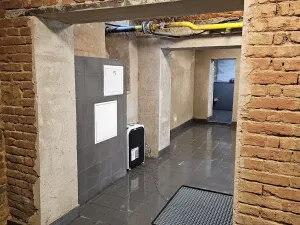 Pronájem obchodního prostoru, Praha - Žižkov, Seifertova, 110 m2