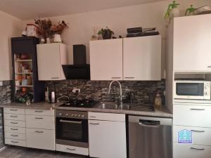 Prodej bytu 3+1, Stráž, 74 m2