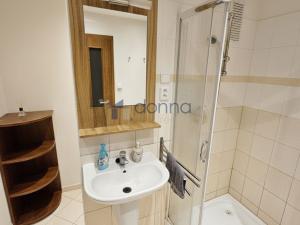 Pronájem bytu 3+kk, Praha, Kotorská, 63 m2