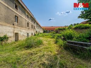 Prodej historického objektu, Zvoleněves, 5000 m2
