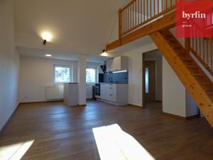 Pronájem bytu 2+1, Opava, Na Dolním poli, 42 m2