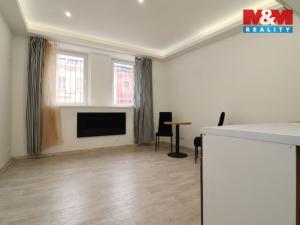 Pronájem bytu 1+1, Karlovy Vary - Rybáře, Sokolovská, 35 m2