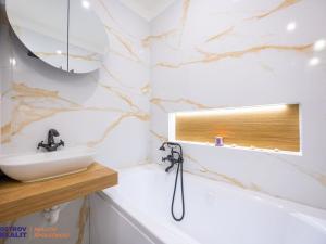 Prodej bytu 3+1, Šumperk, 8. května, 74 m2