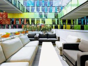 Pronájem obchodního prostoru, Praha - Karlín, Karolinská, 207 m2