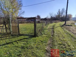 Prodej zahrady, Božice, 1119 m2