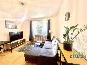 Pronájem bytu 2+kk, Zlín, Lorencova, 55 m2