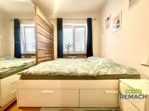 Pronájem bytu 2+kk, Zlín, Lorencova, 55 m2