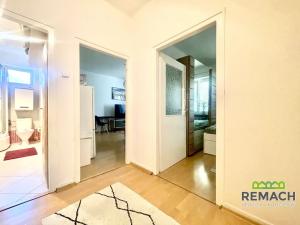 Pronájem bytu 2+kk, Zlín, Lorencova, 55 m2