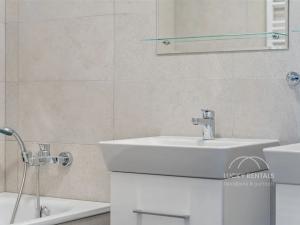 Pronájem bytu 2+kk, Praha - Chodov, Líbalova, 47 m2