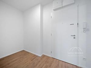 Pronájem bytu 1+kk, Praha - Chodov, Líbalova, 27 m2