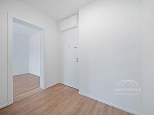 Pronájem bytu 1+kk, Praha - Chodov, Líbalova, 27 m2