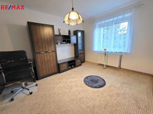 Prodej bytu 3+1, Krnov - Pod Bezručovým vrchem, Nádražní, 58 m2