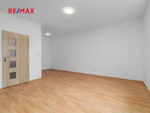 Pronájem bytu 1+kk, Přeštice, Na Chmelnicích, 41 m2