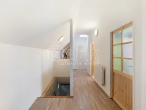 Prodej rodinného domu, Doubravčice, Českobrodská, 162 m2