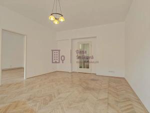 Pronájem bytu 3+1, Jindřichův Hradec, Komenského, 91 m2