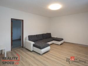 Pronájem rodinného domu, Okřesaneč, 155 m2