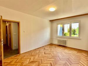 Pronájem bytu 2+1, Cheb, V Zahradách, 54 m2