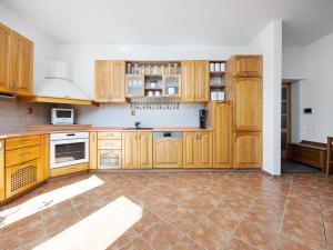 Prodej rodinného domu, Mnichovice, Myšlínská, 321 m2