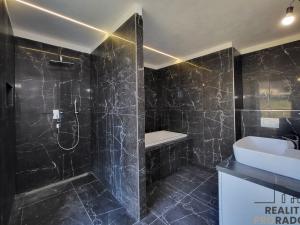 Prodej rodinného domu, Dobšice, 246 m2