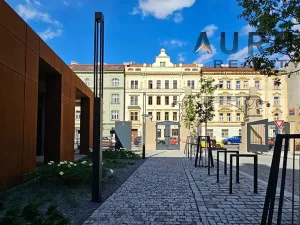 Pronájem bytu 2+kk, Praha - Nusle, Bělehradská, 60 m2