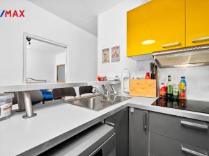 Prodej bytu 3+1, Strakonice - Strakonice I, Zvolenská, 65 m2