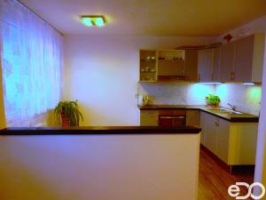 Pronájem bytu 3+kk, Praha, Habartická, 68 m2