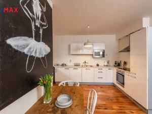 Prodej bytu 3+kk, Praha - Vysočany, Pod Harfou, 71 m2