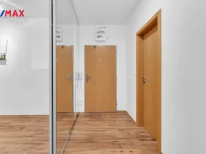 Prodej bytu 3+kk, Praha - Vysočany, Pod Harfou, 71 m2