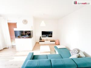 Pronájem bytu 3+kk, Praha - Hloubětín, Saarinenova, 80 m2