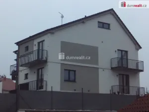 Pronájem bytu 1+kk, Dobrovice, Na Hložku, 30 m2