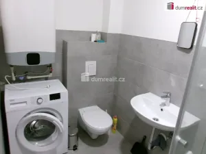 Pronájem bytu 1+kk, Dobrovice, Na Hložku, 30 m2