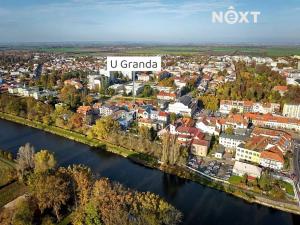 Pronájem obchodního prostoru, Poděbrady, Husova, 23 m2