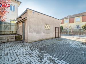 Pronájem garáže, Praha - Hloubětín, V Novém Hloubětíně, 22 m2