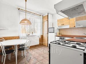 Prodej bytu 3+1, Sokolov, Jiřího z Poděbrad, 74 m2