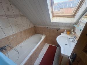 Pronájem bytu 2+1, Ostroměř, 55 m2