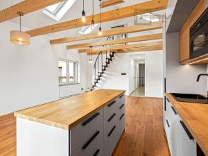 Prodej rodinného domu, Praha - Zbraslav, Elišky Přemyslovny, 171 m2