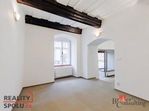 Pronájem obchodního prostoru, Jihlava, Čajkovského, 131 m2