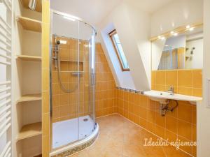 Pronájem bytu 3+1, Praha - Chodov, Volkovova, 75 m2