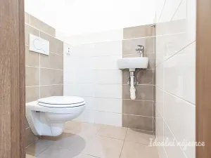 Pronájem bytu 4+1, Praha - Libeň, Podvinný mlýn, 87 m2