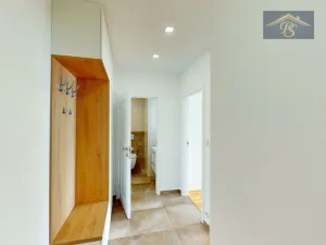 Pronájem bytu 2+kk, Praha - Strašnice, Černokostelecká, 41 m2