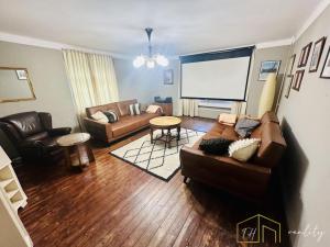 Prodej vícegeneračního domu, Třebušín, 750 m2